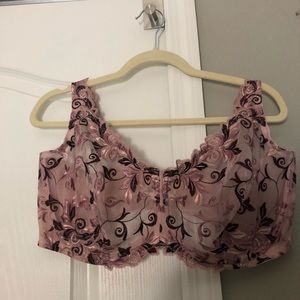 Soma no pads wired laced 44G